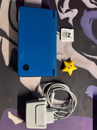 Nintendo DSi XL Azul + R4 com Jogos + Case - Completo e Funcionando