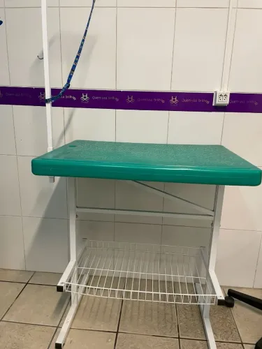 MESA DE TOSA BYBECKER