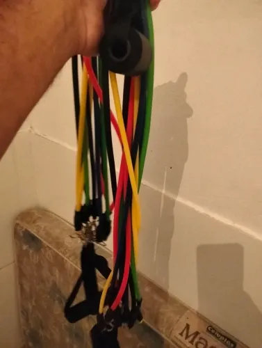 Vendo 2 kits de elástico estensoor para treinar musculação em casa,