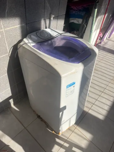Máquina de lavar quebrada
