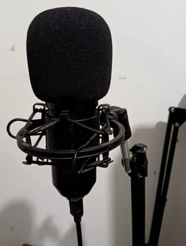 Kit Microfone Estúdio BM 800 USB + Pop Filter + aranha + braço usb