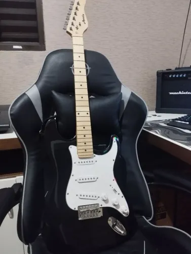 Guitarra stratocaster Austin