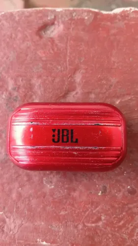 Vende-se fone de ouvido da marca JBL e H.MASTON