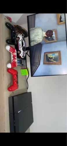 Ps4 fat 3 controles 1tb