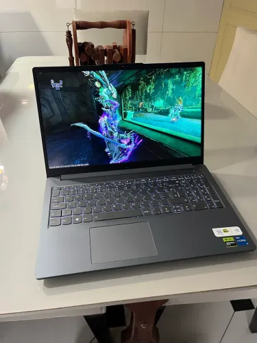 Notebook Gamer Lenovo com placa 4050