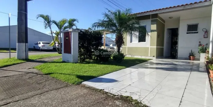 Casa à venda, dois dormitórios no Bairro Bela Vista em Palhoça/SC