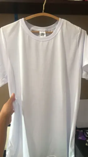Camiseta branca poliester