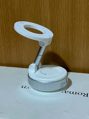 Suporte magnético para carro