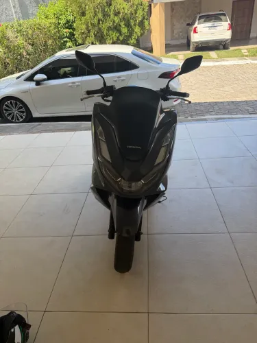 PCX 160 2022/2023 - Baixa Quilometragem, Impecável e Recém-Revisada só pegar e rodar!