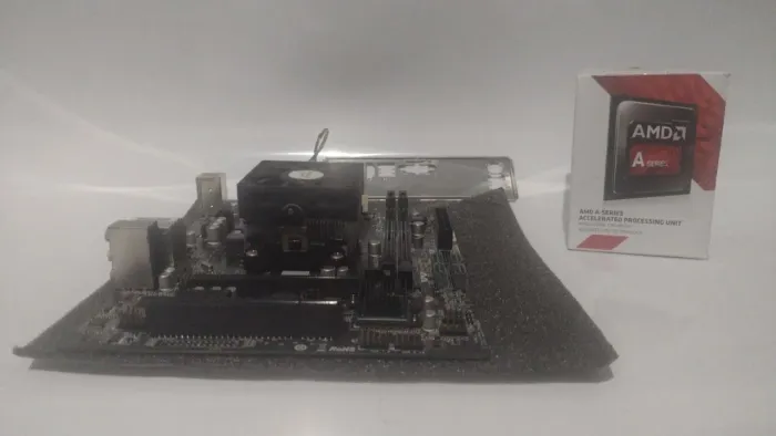 Combo AMD A6 7480 + ASRock FM2A68M-HD+