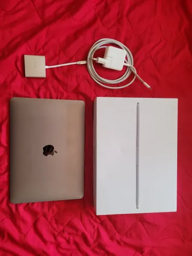 Macbook retina 2017