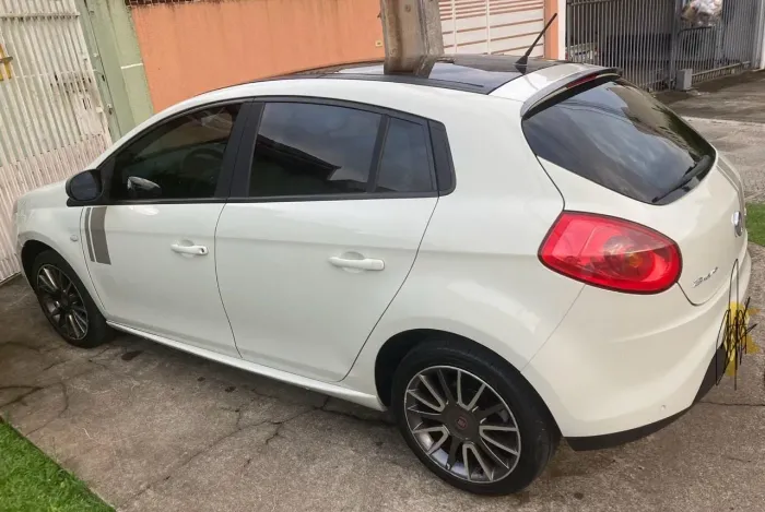 Fiat Bravo Sporting 1.8 Flex 16V 5P 2014
