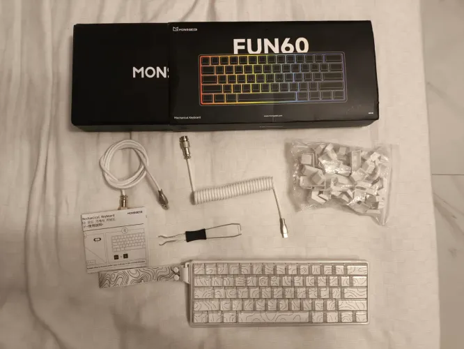 Teclado Magnético Moonsgeek Fun 60 PRO PERSONALIZADO COMPLETO