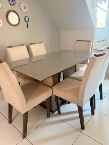 Conjunto Mesa de Jantar 6 Lugares Madeira e Vidro - Ótimo Estado!