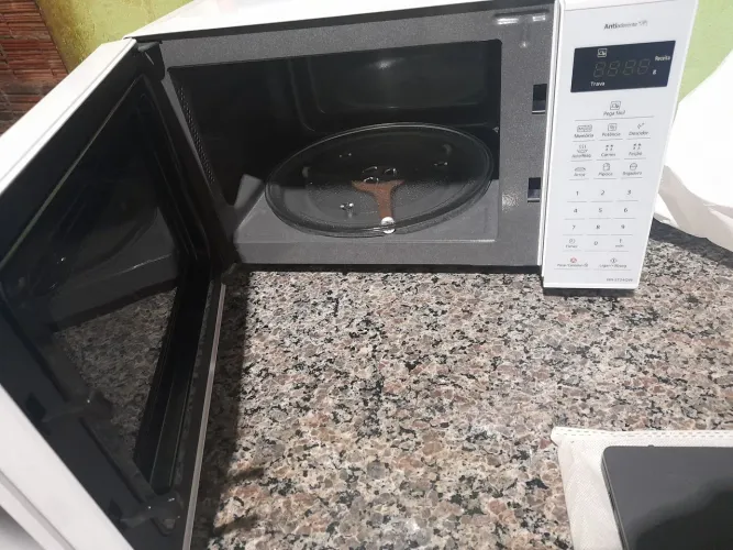 Micro-ondas Novo