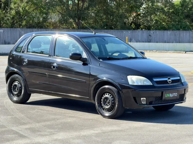 Chevrolet Corsa Hat. Maxx 1.4 8V Econoflex 5P 2011