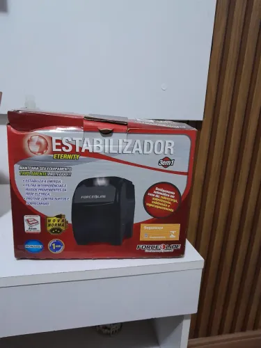 Vendo um estabilizador 3x1