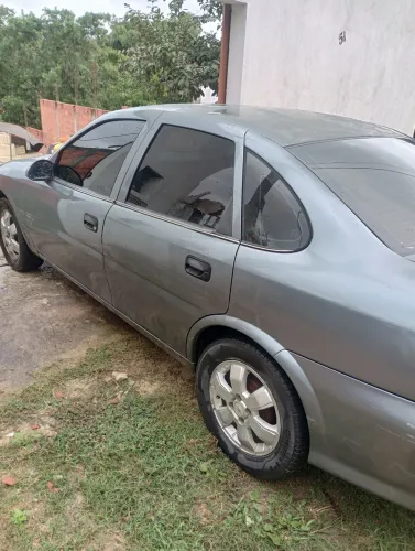 Chevrolet Vectra GL 2.2 / 2.0 MPFI 2000