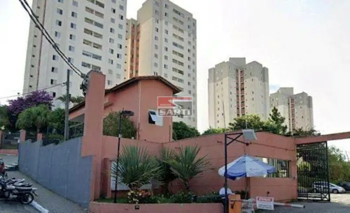 AP 03 Dormitórios 1 suíte Sacada Vaga de garagem Lazer completo Condomínio Baixo