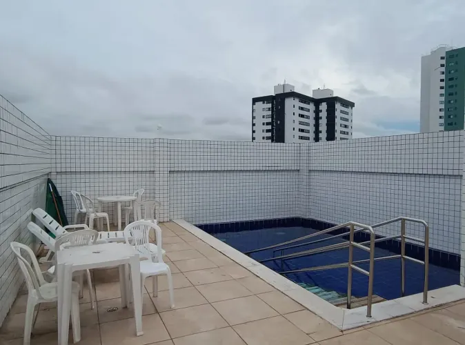 %Alugo apartamento  Boa viagem  - 2 Quartos. .