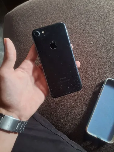 IPHONE 7