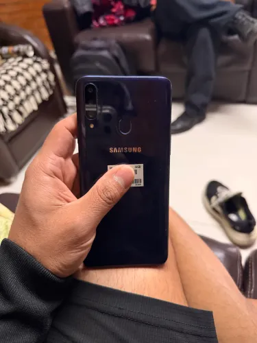 Samsung A20