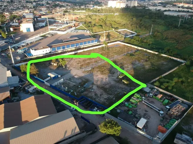 Terreno para aluguel possui 10000 m² em Cézar de Souza - Mogi das Cruzes - SP