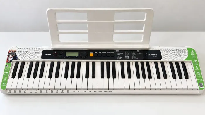 Teclado Casio CT-S200