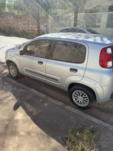Fiat Uno Vivace Celeb. 1.0 EVO F.flex 8V 5P 2014