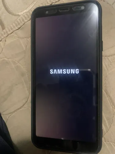 Samsung j4 plus