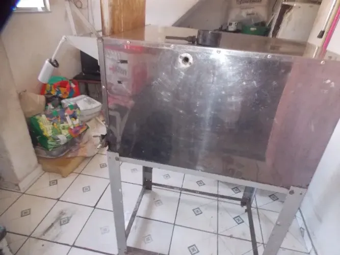 Forno Industrial Venâncio a Gás Original + Cavalete - R$ 900