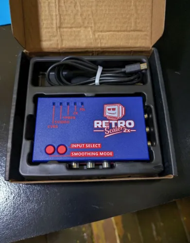 Upscaler RetroScaler 2x (Na Caixa + Cabo + Manual)
