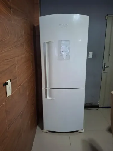 Geladeira Brastem Inverse 450 litros