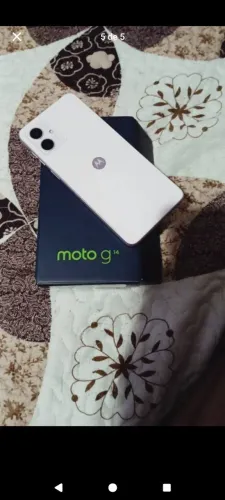 Celular Motorola g14 na caixa 128 gigas