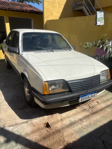Chevrolet Monza Classic/ Sl/e/sr 1.8 1986