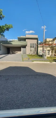 Casa em Condomínio Fechado em Parque Nossa Senhora da Candelária - Itu