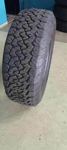 Pneus 285 70 17
