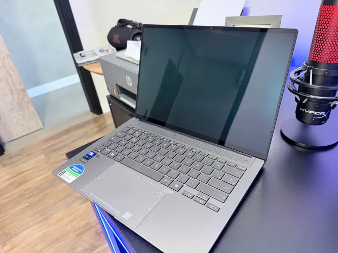 Notebook Asus Zenbook S14