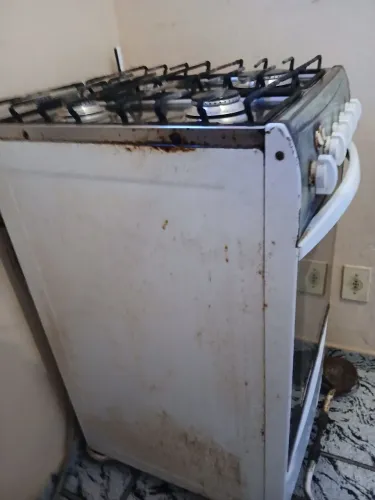 Vendo fogão antigo funcionamento perfeitamente bem