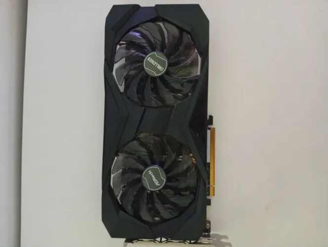 Placa de vídeo asrock 7600