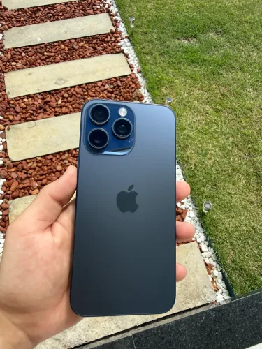 iPhone 15 Pro Max - 256gb