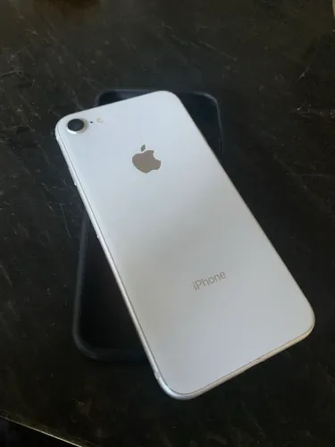 iPhone 8 64gb