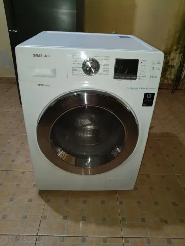 Lava e seca Samsung 8,5kg com 3 meses de garantia. Entrego e aceito propostas
