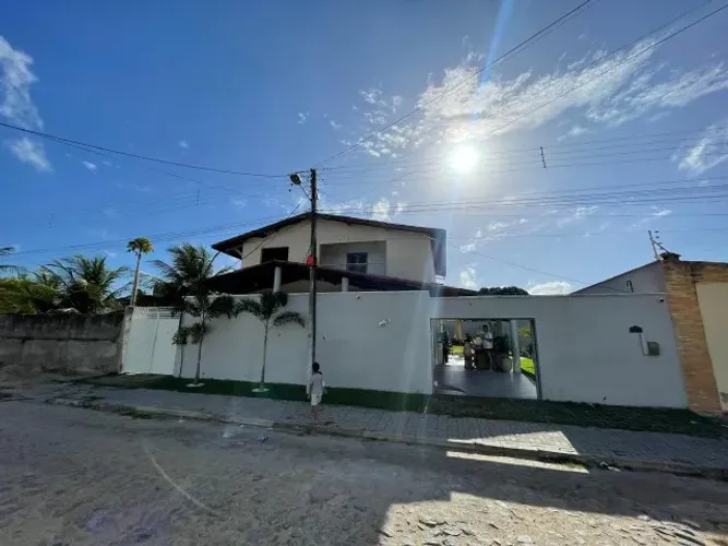 Imóvel 8 Apartamentos + 1 Casa / Automatizado com Alexa  Descrição