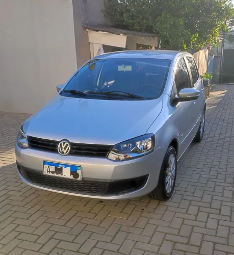 Volkswagen Fox 1.0 MI Total Flex 8V 5P 2012