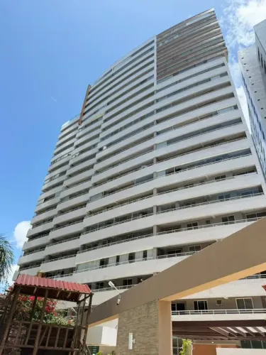 Apartamento no Cocó de 79m², com 2 quartos e 2 vagas.