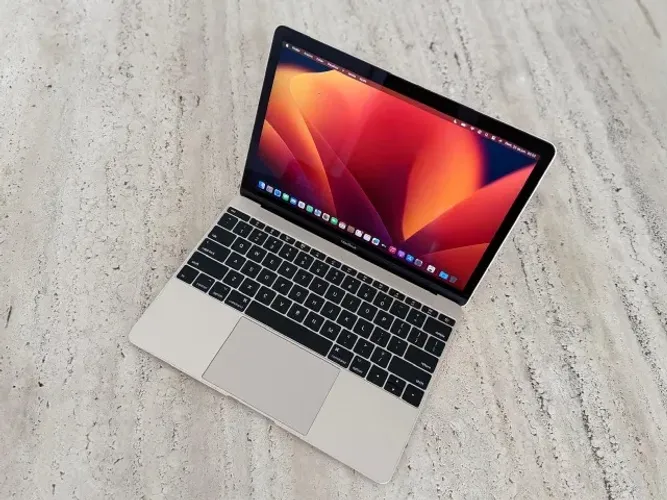 MacBook Air Retina 12" | 8GB RAM | SSD 256GB | Apenas 920g
