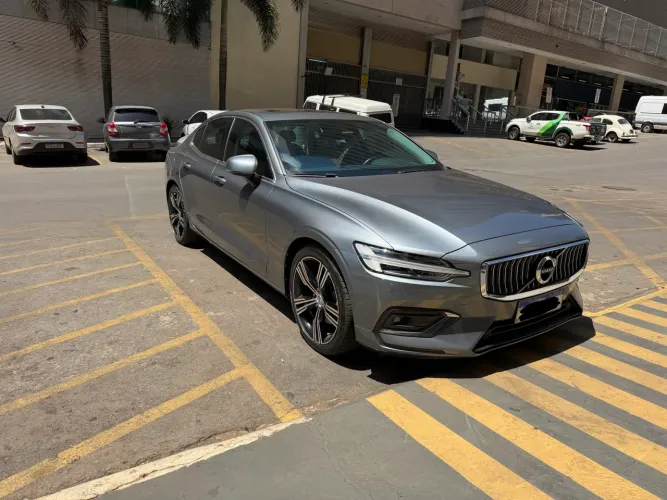 Volvo S60 T-5 Inscription 2.0 254cv 4P 2020