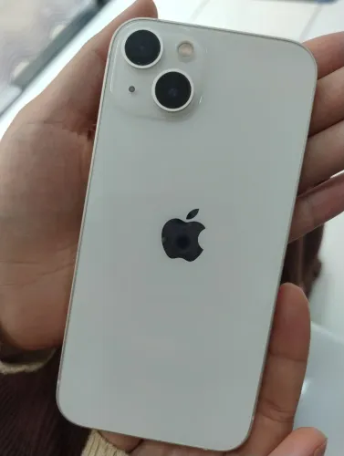 iPhone 13