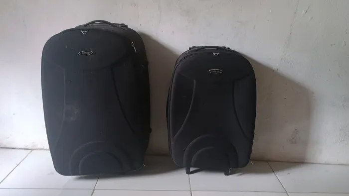 Mala de viagem 23kg e 10kg